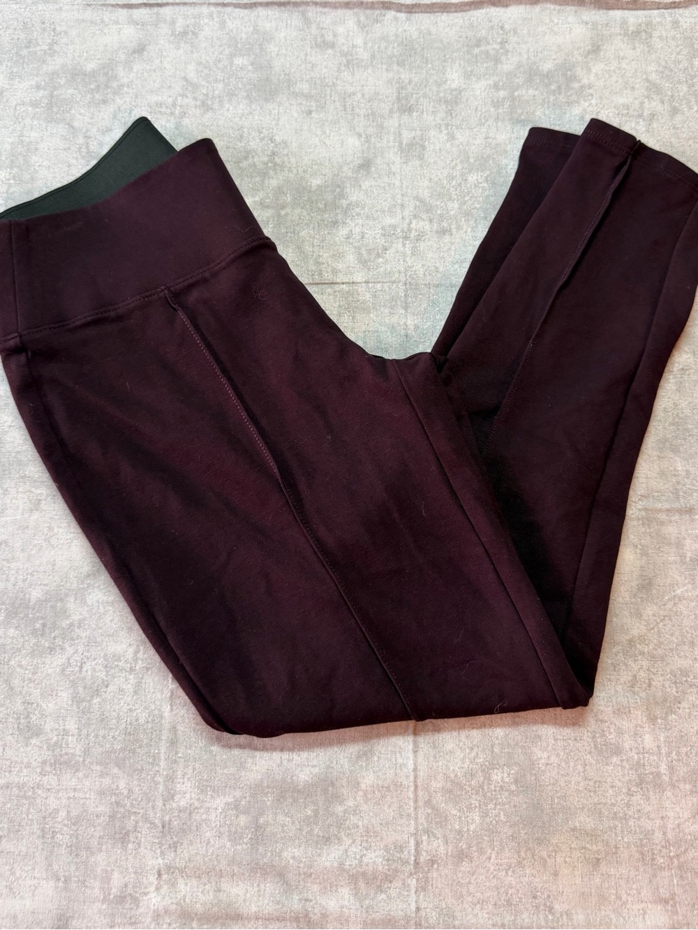 NWT Nine West High Rise Seamed Leggings Small Plum Burgundy Tummy Control Pants